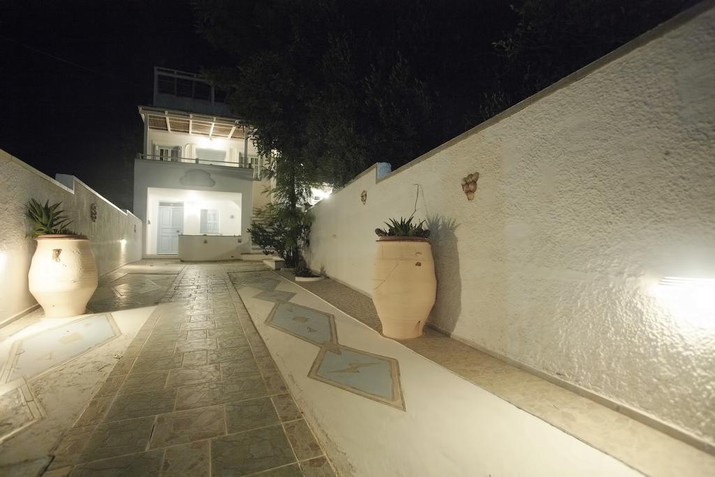 Villa Venus 아다마스 외부 사진